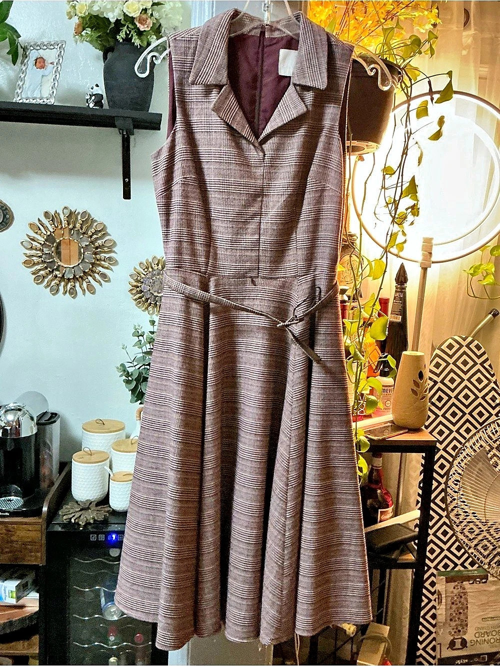 Gal Meets Glam Plaid Midi Dress Size 2 Like New